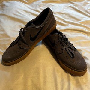 Nike - Stefan Janoski Zoom Skateboarding  - Purple Suede